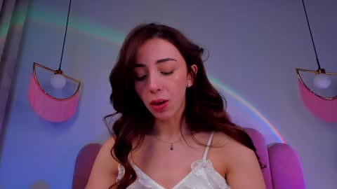 Snapshot of elsa_xo chatting on 8, 2, 2025 Michelle online show from 8, 2, 2025