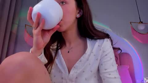 Snapshot of elsa_xo chatting on 12, 2, 2025 Michelle online show from 12, 2, 2025