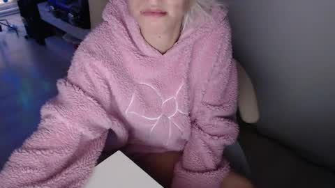 elssa_rush online show from 5, 12, 2025