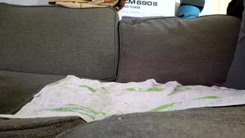 Snapshot of eltonyoo chatting on 16, 2, 2025 eltonyoo online show from 16, 2, 2025