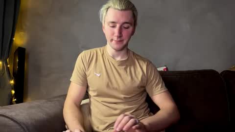 Elvin Vaenight online show from 27, 11, 2025