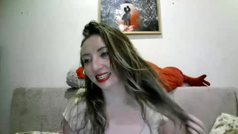 Snapshot of elvinasweet chatting on 25, 9, 2025 ElvinaSweet online show from 25, 9, 2025