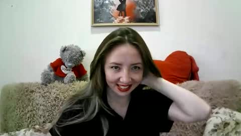 Snapshot of elvinasweet chatting on 15, 10, 2025 ElvinaSweet online show from 15, 10, 2025