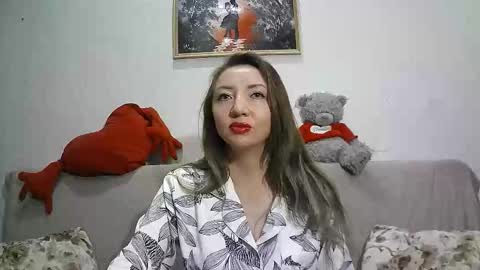 Snapshot of elvinasweet chatting on 7, 11, 2025 ElvinaSweet online show from 7, 11, 2025