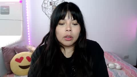Snapshot of elymoon chatting on 16, 7, 2026 Ely online show from 16, 7, 2026