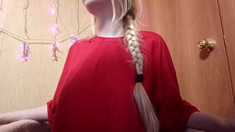 Snapshot of elza_com chatting on 11, 12, 2024 Elza Kom online show from 11, 12, 2024