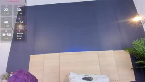 Snapshot of em1ly_jones chatting on 31, 3, 2026 Emily online show from 31, 3, 2026