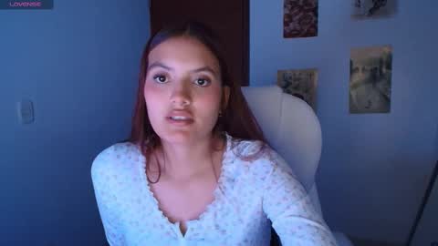 Snapshot of ema__rose chatting on 13, 9, 2025 Ema online show from 13, 9, 2025