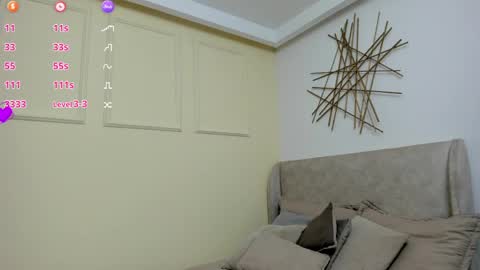 Emma  online show from 19, 4, 2026