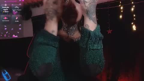 Snapshot of ema_ploxx chatting on 6, 1, 2026 ema_ploxx online show from 6, 1, 2026