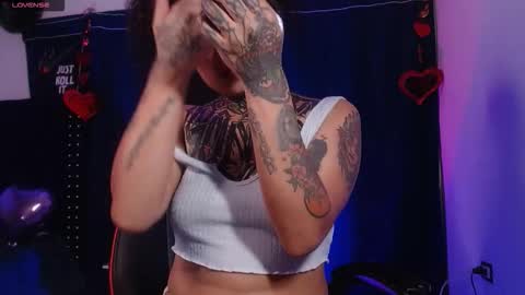 Snapshot of ema_ploxx chatting on 13, 2, 2026 ema_ploxx online show from 13, 2, 2026