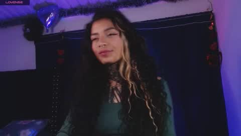 Snapshot of ema_ploxx chatting on 20, 2, 2026 ema_ploxx online show from 20, 2, 2026