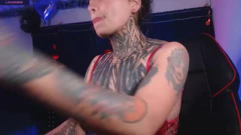 Snapshot of ema_ploxx chatting on 1, 3, 2026 ema_ploxx online show from 1, 3, 2026