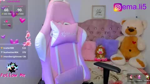Snapshot of ema_tayy chatting on 22, 1, 2025 Ema online show from 22, 1, 2025