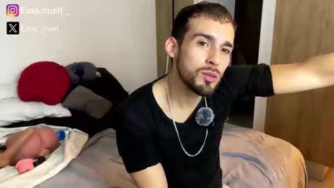 Snapshot of emanuell___ chatting on 21, 4, 2026 emanuell___ online show from 21, 4, 2026