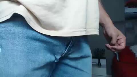 Snapshot of emanuelspencer chatting on 13, 4, 2026 emanuelspencer online show from 13, 4, 2026