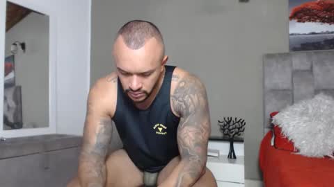 Snapshot of emanuelspencer chatting on 23, 4, 2026 emanuelspencer online show from 23, 4, 2026