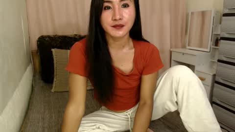 Snapshot of emarie91 chatting on 13, 2, 2025 Trans cummer online show from 13, 2, 2025