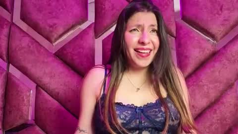 Snapshot of embercooper chatting on 21, 4, 2026 Ember online show from 21, 4, 2026