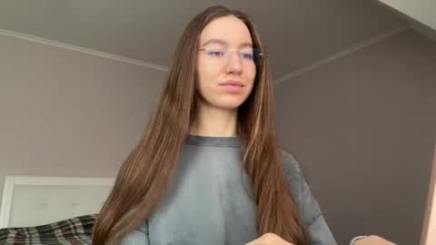 Snapshot of emberfamn chatting on 30, 4, 2026 Alina online show from 30, 4, 2026