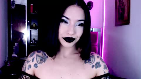 Snapshot of emearld_black chatting on 16, 4, 2026 Emerald Black online show from 16, 4, 2026