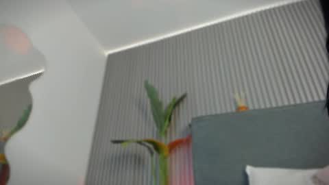 emelie_89 online show from 7, 7, 2026