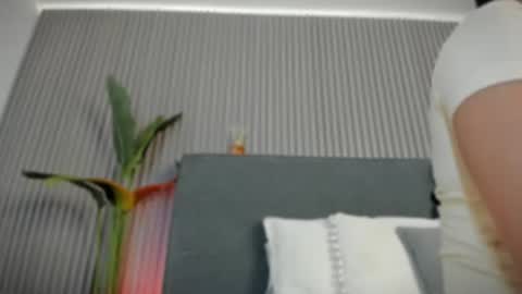 emelie_89 online show from 14, 7, 2026