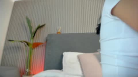 emelie_89 online show from 17, 7, 2026