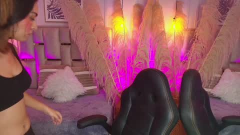 Snapshot of emelie_ch_ chatting on 16, 1, 2025 Emily online show from 16, 1, 2025