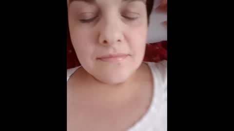 Snapshot of emelly_sinn chatting on 11, 11, 2025 emelly_sinn online show from 11, 11, 2025