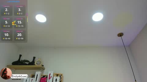 Emely online show from 26, 11, 2025