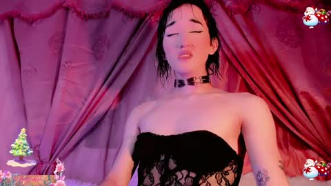 Emely Rous online show from 16, 12, 2024