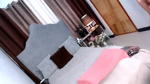 Snapshot of emerald_samara chatting on 16, 1, 2025 Samara online show from 16, 1, 2025