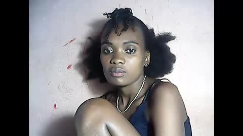 Snapshot of emerence9794 chatting on 27, 3, 2026 Emerence9794 online show from 27, 3, 2026