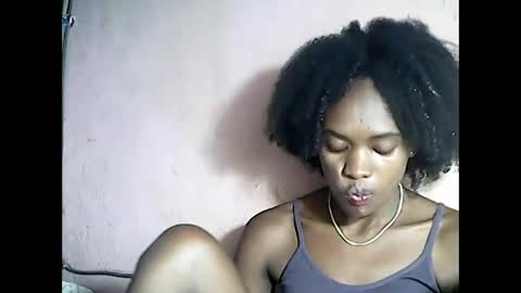 Snapshot of emerence9794 chatting on 28, 3, 2026 Emerence9794 online show from 28, 3, 2026