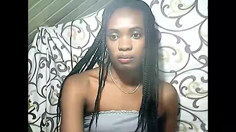 Snapshot of emerence9794 chatting on 11, 4, 2026 Emerence9794 online show from 11, 4, 2026