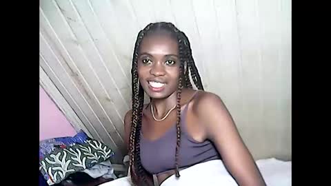 Snapshot of emerence9794 chatting on 21, 4, 2026 Emerence9794 online show from 21, 4, 2026