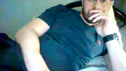 Snapshot of emgee88 chatting on 9, 4, 2026 emgee88 online show from 9, 4, 2026