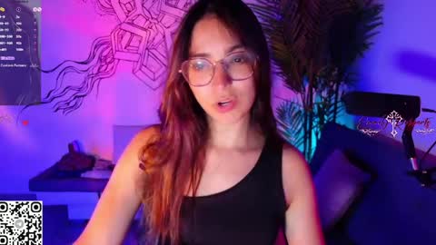 Emmily Roberts online show from 12, 4, 2026