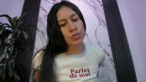 Emilia Gomez online show from 20, 5, 2026