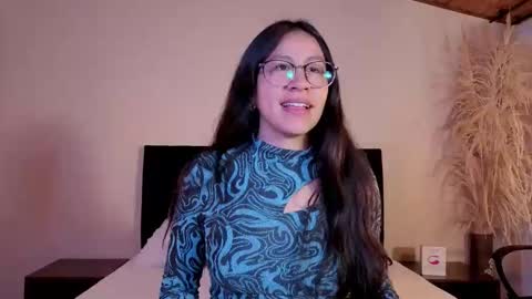 Emilia Gomez online show from 21, 5, 2026