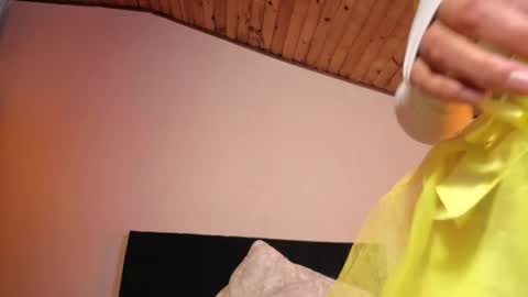 Emilia Gomez online show from 5, 6, 2026