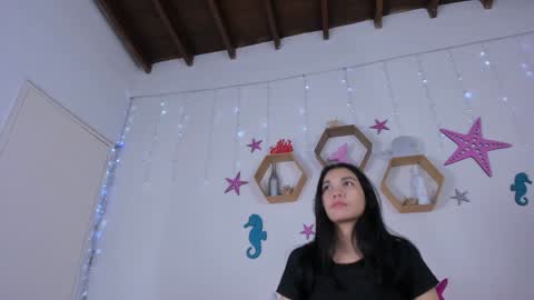 Emily  online show from 28, 12, 2024