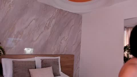 Emily online show from 16, 12, 2025