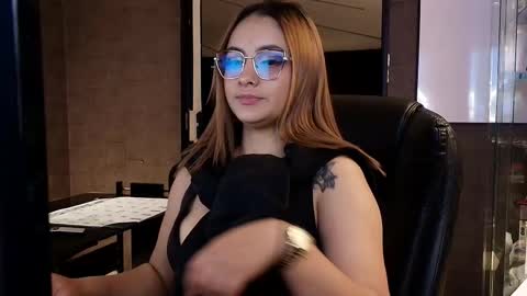 Emily online show from 8, 10, 2025