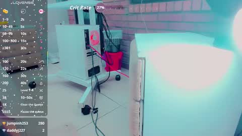 Snapshot of emiilysaenzz chatting on 6, 3, 2026 EmillySaenz online show from 6, 3, 2026