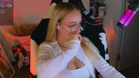 Emili online show from 20, 9, 2025