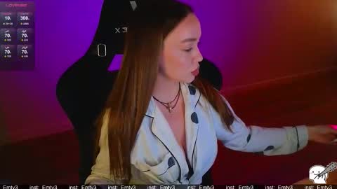 Snapshot of emili1_bc chatting on 18, 3, 2026 Emili online show from 18, 3, 2026