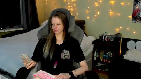 Snapshot of emili_sweet__ chatting on 10, 3, 2025 emili_sweet__ online show from 10, 3, 2025