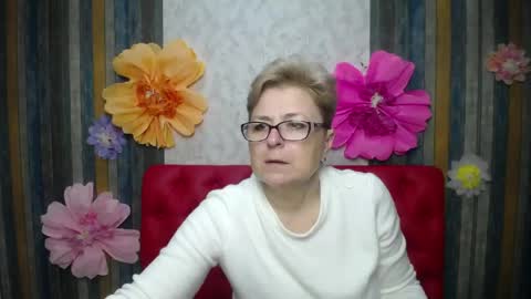 Snapshot of emiliagree chatting on 28, 4, 2026 EmiliaGree online show from 28, 4, 2026